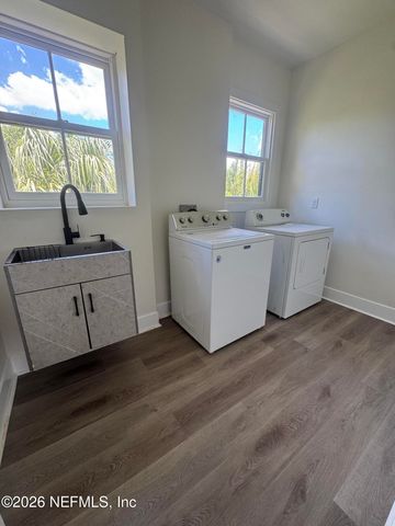 30 W 12TH Street, Jacksonville, FL 32206