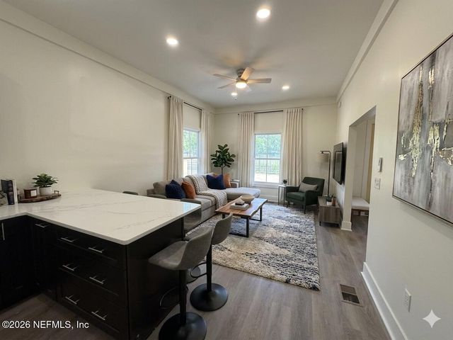 30 W 12TH Street, Jacksonville, FL 32206