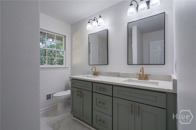 400 Sandstone Drive, Athens, GA 30605