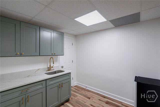 400 Sandstone Drive, Athens, GA 30605