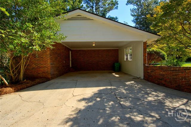 400 Sandstone Drive, Athens, GA 30605