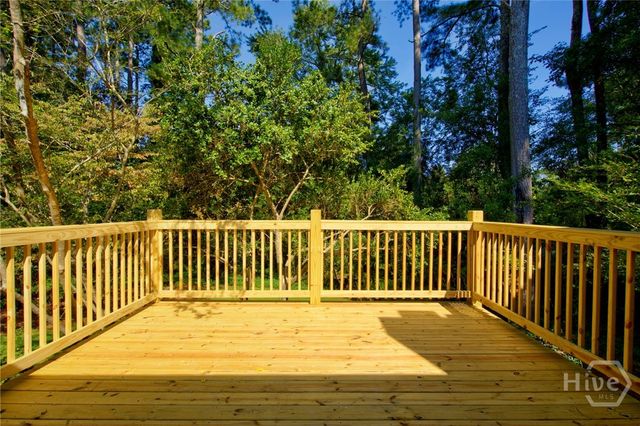 400 Sandstone Drive, Athens, GA 30605