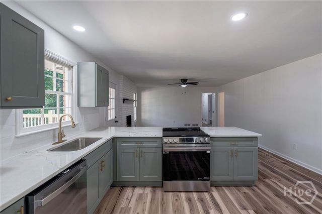 400 Sandstone Drive, Athens, GA 30605