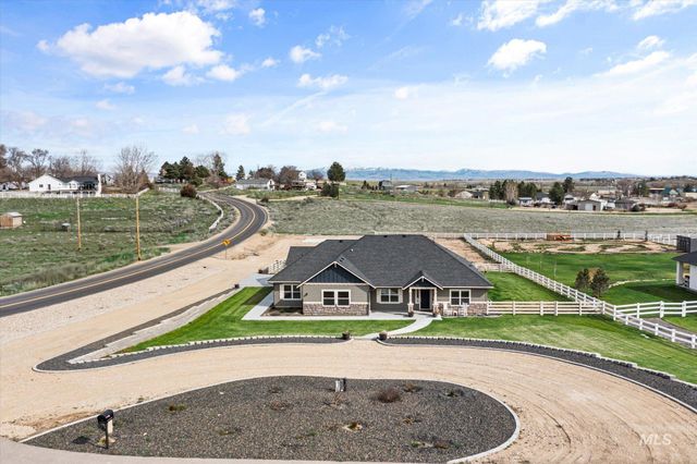 26138 Libby Lane, Middleton, ID 83644