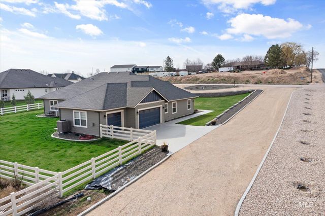 26138 Libby Lane, Middleton, ID 83644