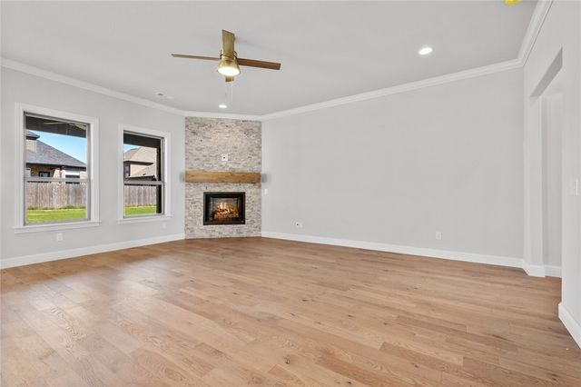 1341 Greyback Lane, Centerton, AR 72719