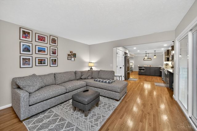 167 Shoemaker Drive, Loveland, OH 45140