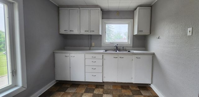 209 4th Street SE, Valley City, ND 58072