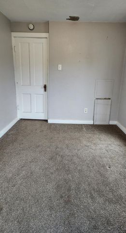 209 4th Street SE, Valley City, ND 58072
