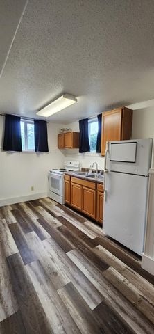 209 4th Street SE, Valley City, ND 58072