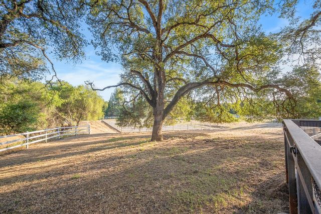 4780 Flying C Rd, Shingle Springs, CA 95682