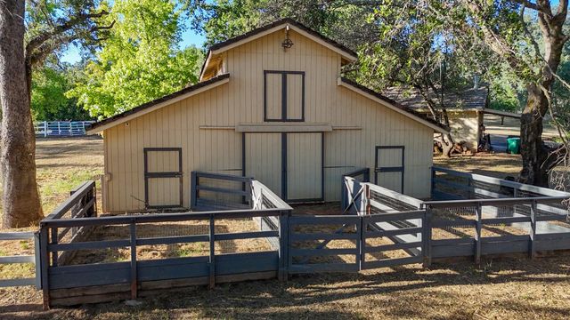 4780 Flying C Rd, Shingle Springs, CA 95682