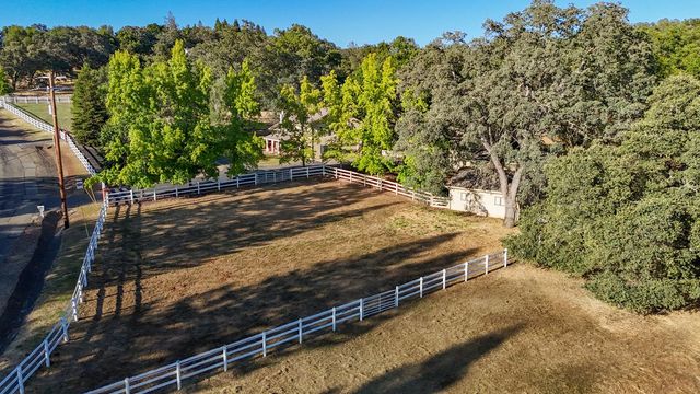4780 Flying C Rd, Shingle Springs, CA 95682