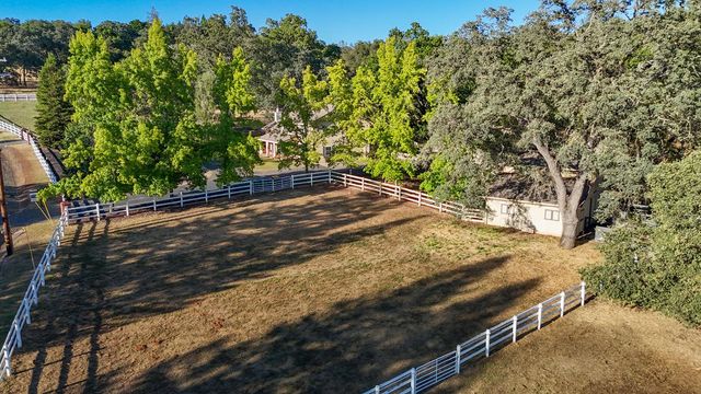 4780 Flying C Rd, Shingle Springs, CA 95682