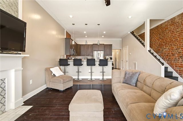 1006 W Marshall St, Richmond, VA 23220