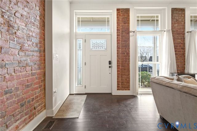 1006 W Marshall St, Richmond, VA 23220