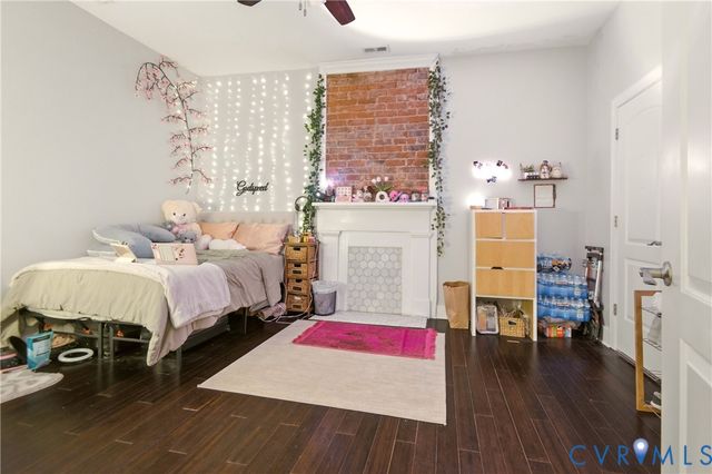 1006 W Marshall St, Richmond, VA 23220