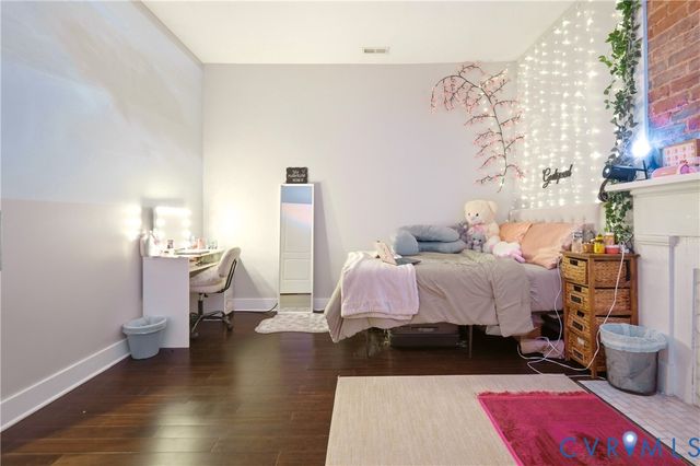 1006 W Marshall St, Richmond, VA 23220