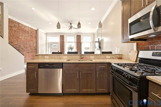 1006 W Marshall St, Richmond, VA 23220