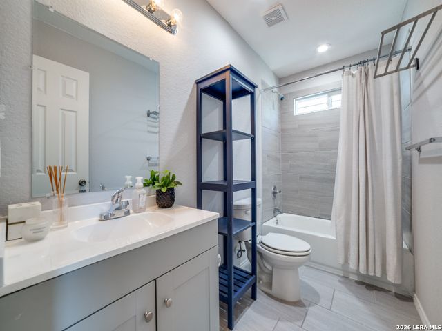 6906 CRESTWAY RD, San Antonio, TX 78239