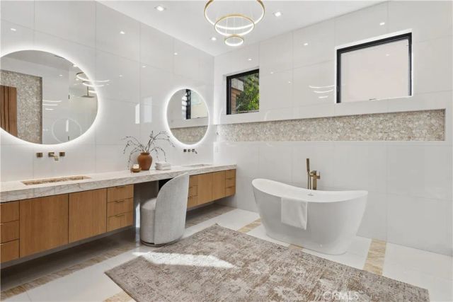 728 Via Somonte, Palos Verdes Estates, CA 90274