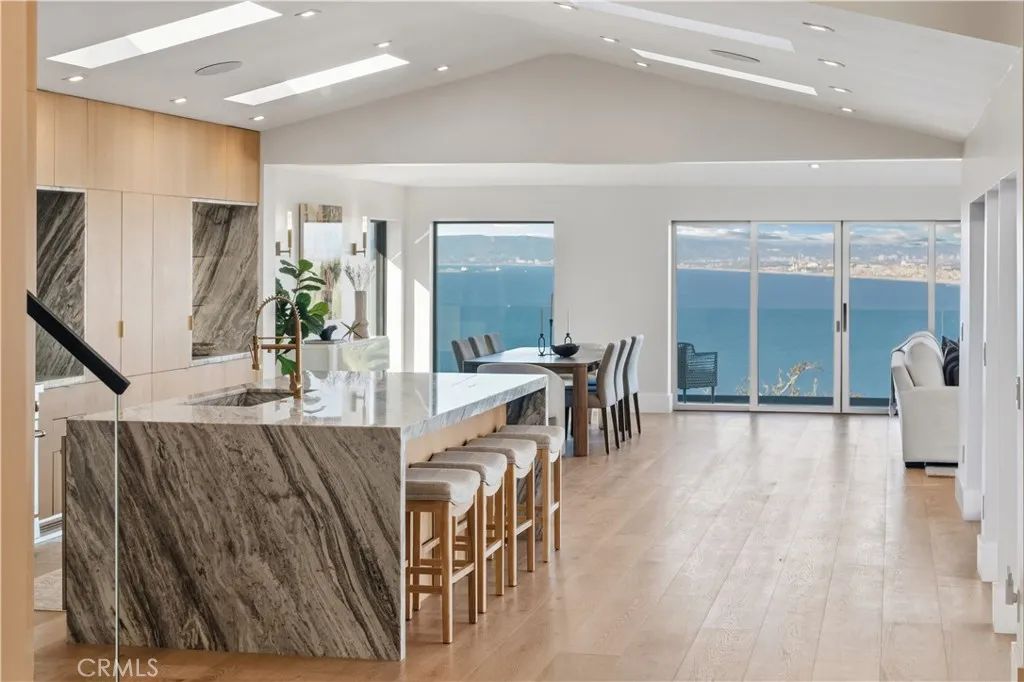 728 Via Somonte, Palos Verdes Estates, CA 90274