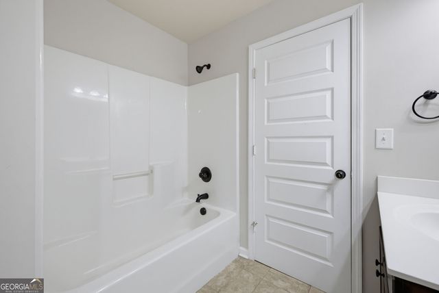 1060 Del Mar Club Drive, Dacula, GA 30019