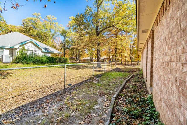 248 Butternut Lane, Powderly, TX 75473