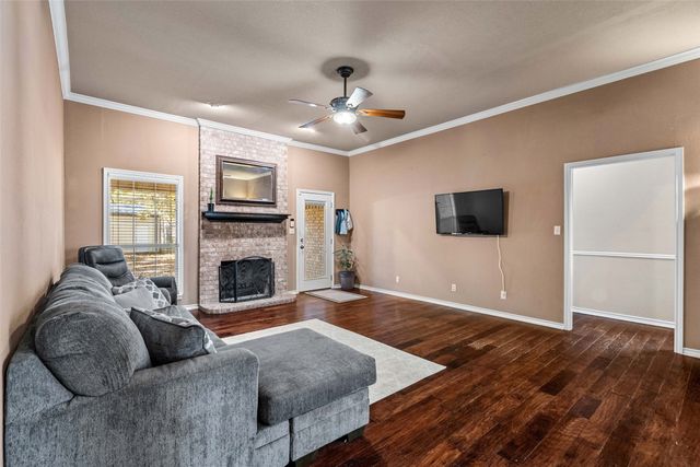 248 Butternut Lane, Powderly, TX 75473