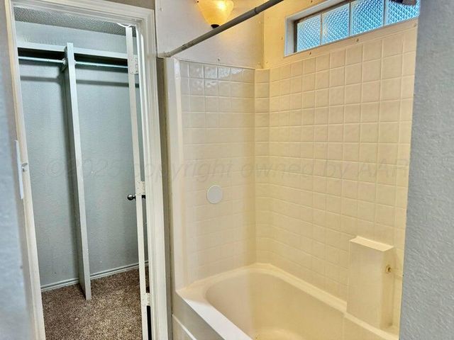 1918 75th Street, Lubbock, TX 79423