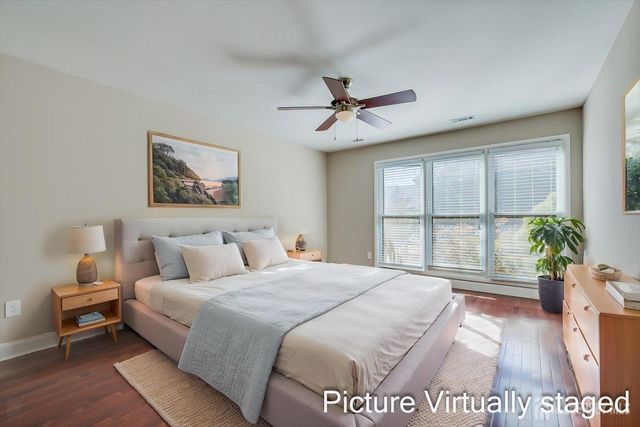 133 Oakmont Court, Edison, NJ 08820