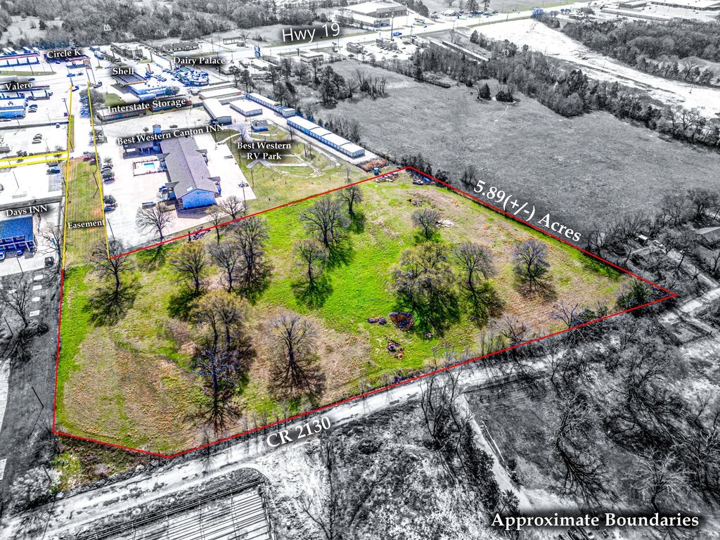 2351 N Trade Days Boulevard, Canton, TX 75103