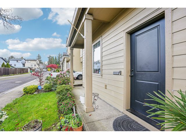 16958 Sw KAVITT Ln, Beaverton, OR 97078