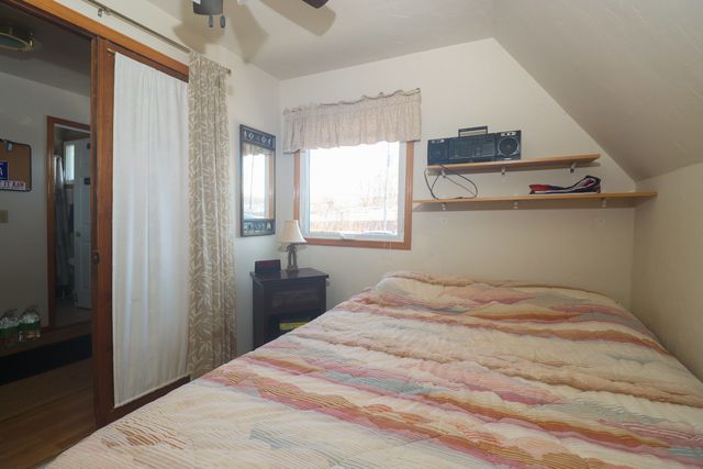 35828 N Marine Drive, Fox Lake, IL 60020