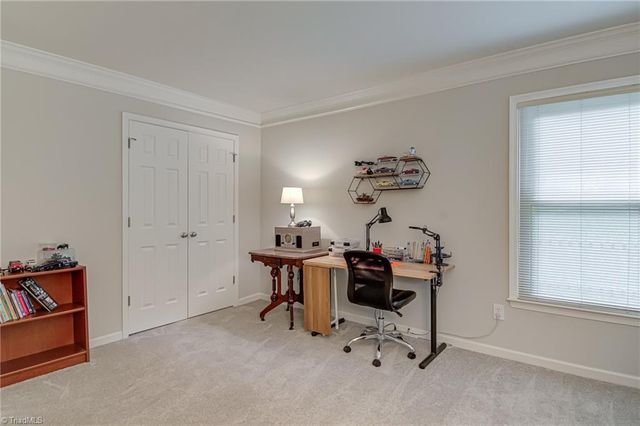 5612 Old Fox Trail, Greensboro, NC 27407