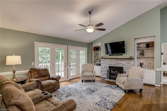 5612 Old Fox Trail, Greensboro, NC 27407