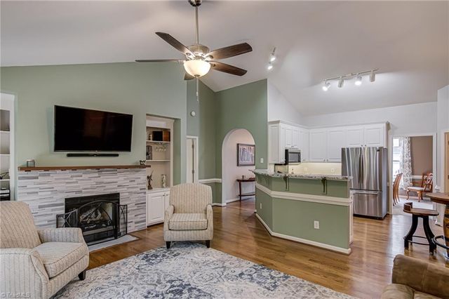 5612 Old Fox Trail, Greensboro, NC 27407