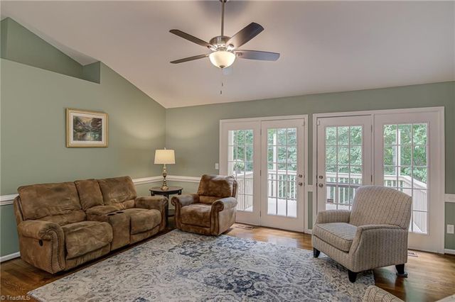 5612 Old Fox Trail, Greensboro, NC 27407