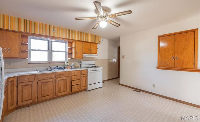 1220 4th Street, Portage Des Sioux, MO 63373