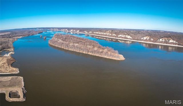 1220 4th Street, Portage Des Sioux, MO 63373