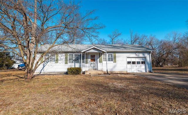 1220 4th Street, Portage Des Sioux, MO 63373