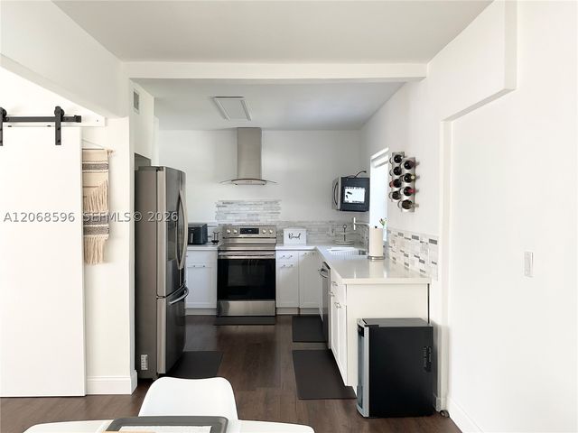 161 NW 145th St, Miami, FL 33168