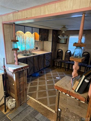 26090 Radar Drive, Waynesville, MO 65583