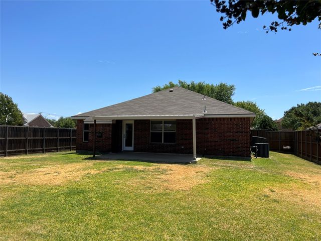 7521 Danridge Road, Rowlett, TX 75089