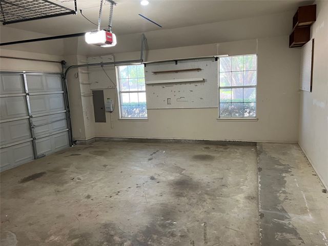 7521 Danridge Road, Rowlett, TX 75089