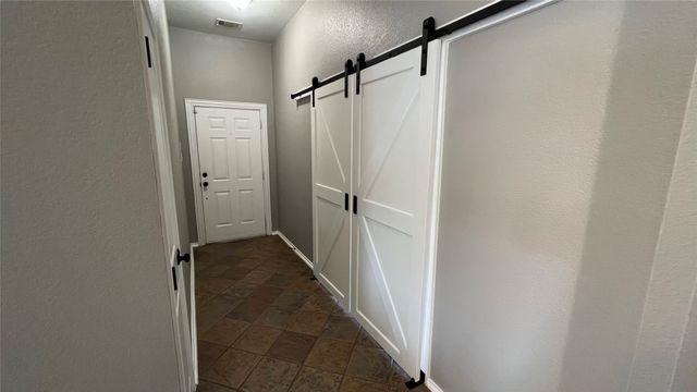 7521 Danridge Road, Rowlett, TX 75089