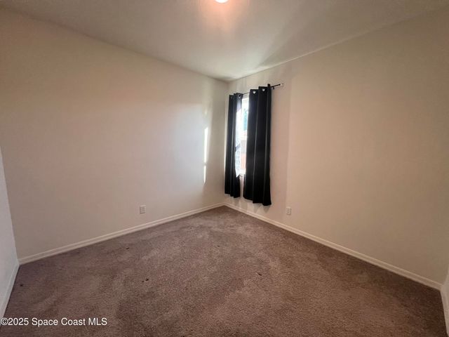 1031 Grapefruit Road SE, Palm Bay, FL 32909