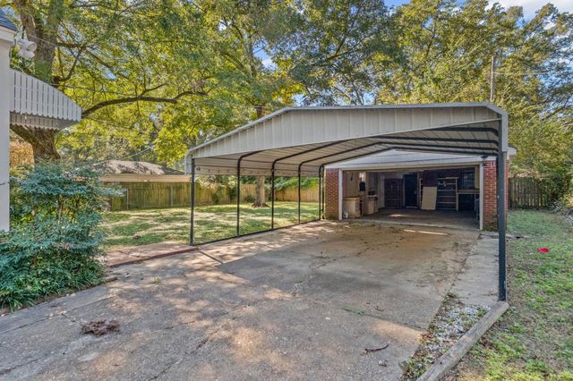 1261 MARCIA RD, Memphis, TN 38117