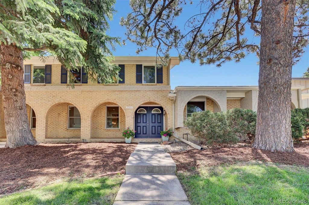 7504 E Jefferson Drive, Denver, CO 80237