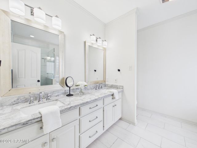 118 Kentucky Lane, Lafayette, LA 70507